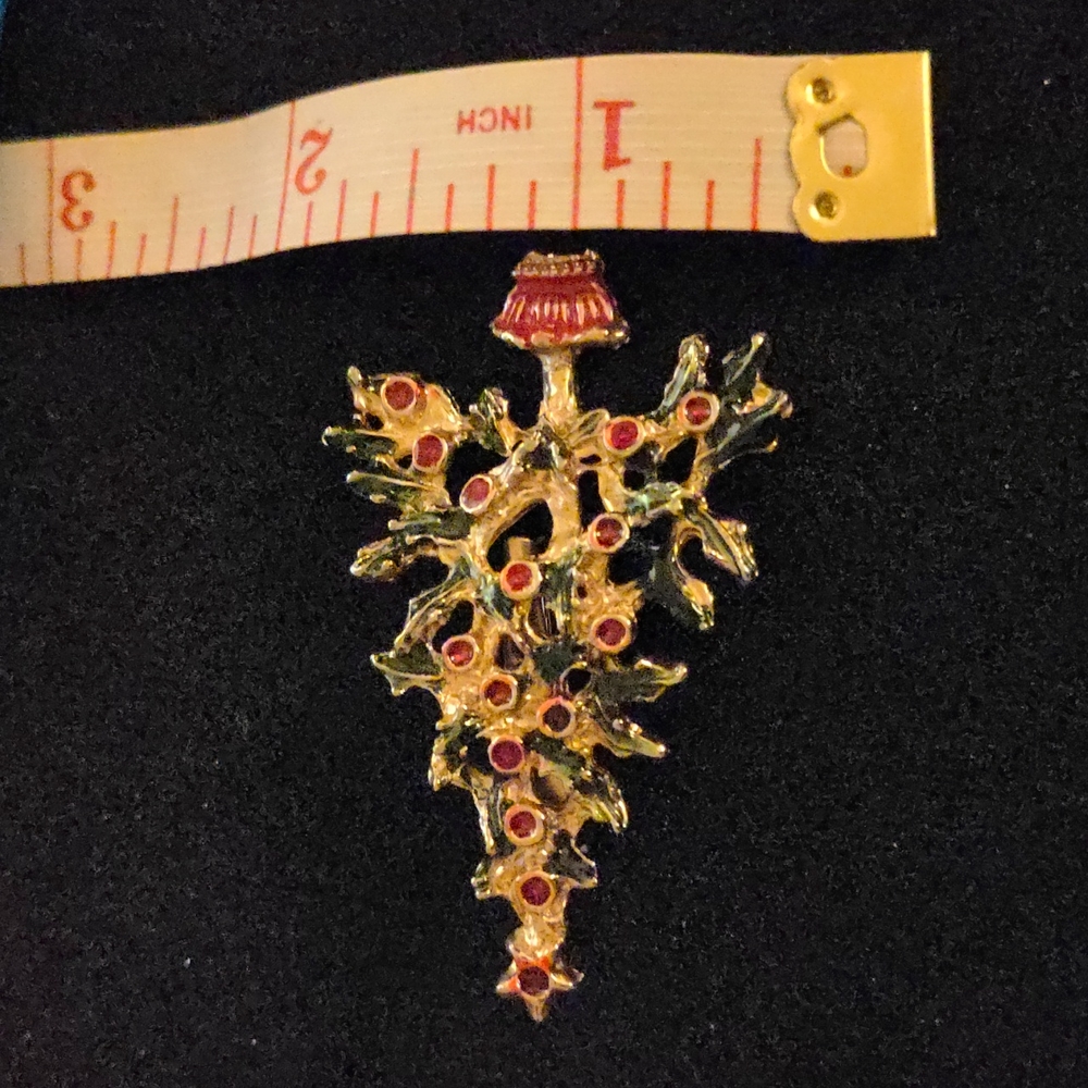 Vintage gold tone Christmas tree brooch - Picture 4 of 4